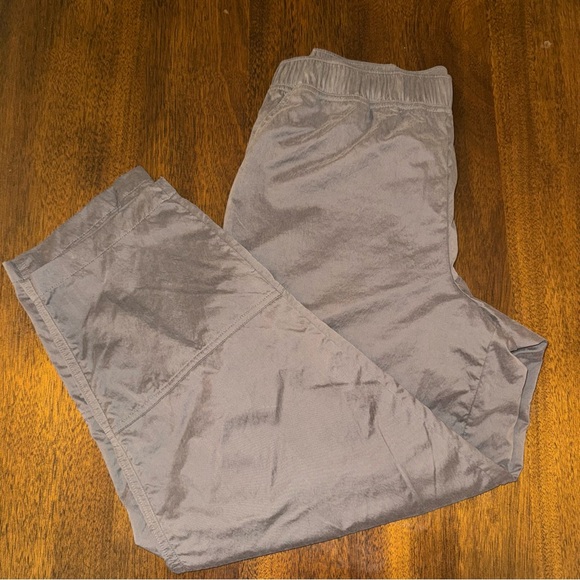 Zella Boundless Cargo Ankle Pants Brown Casual Comfortable Athletic Size Medium - Picture 2 of 7